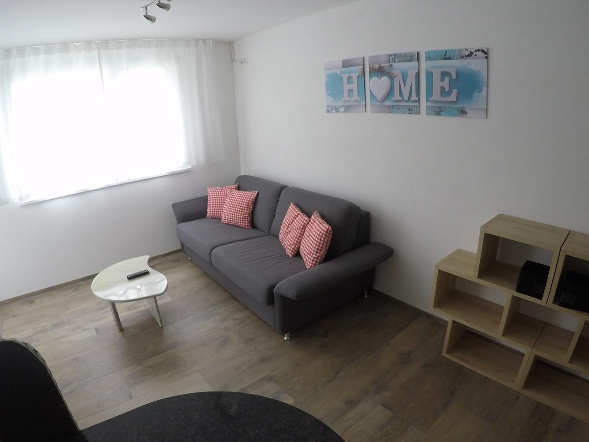 Haus Baracca Appartement Vella Buitenkant foto