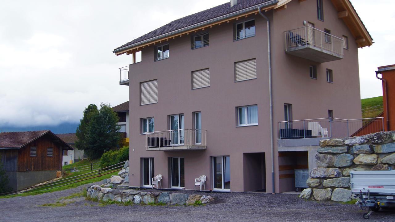 Haus Baracca Appartement Vella Buitenkant foto