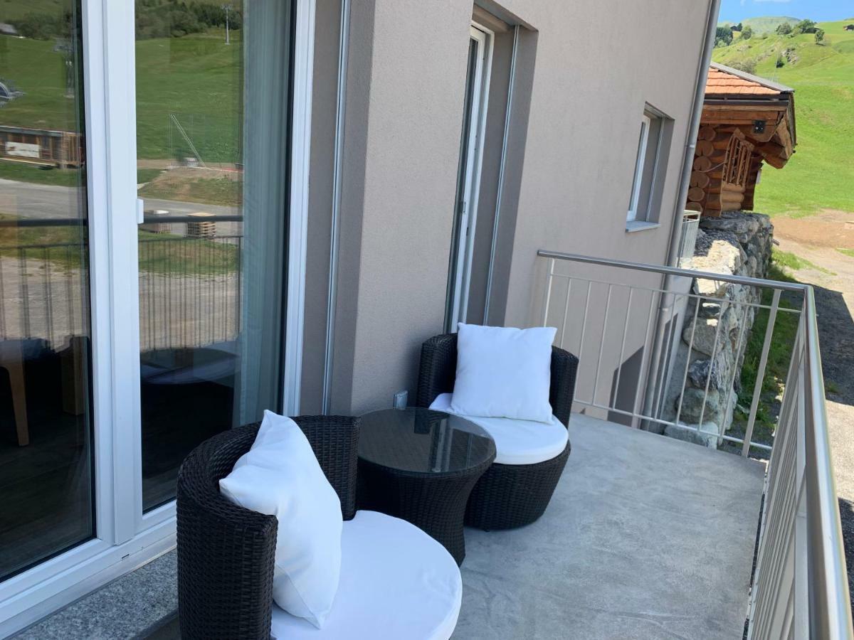 Haus Baracca Appartement Vella Buitenkant foto