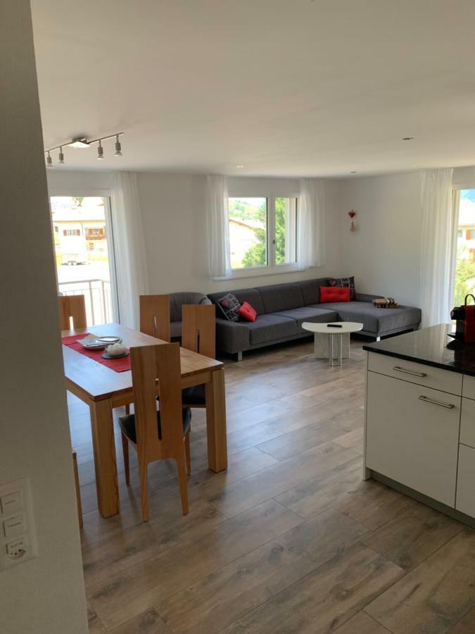 Haus Baracca Appartement Vella Buitenkant foto