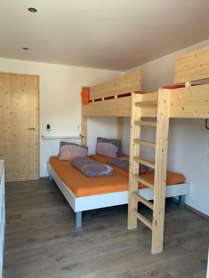 Haus Baracca Appartement Vella Buitenkant foto